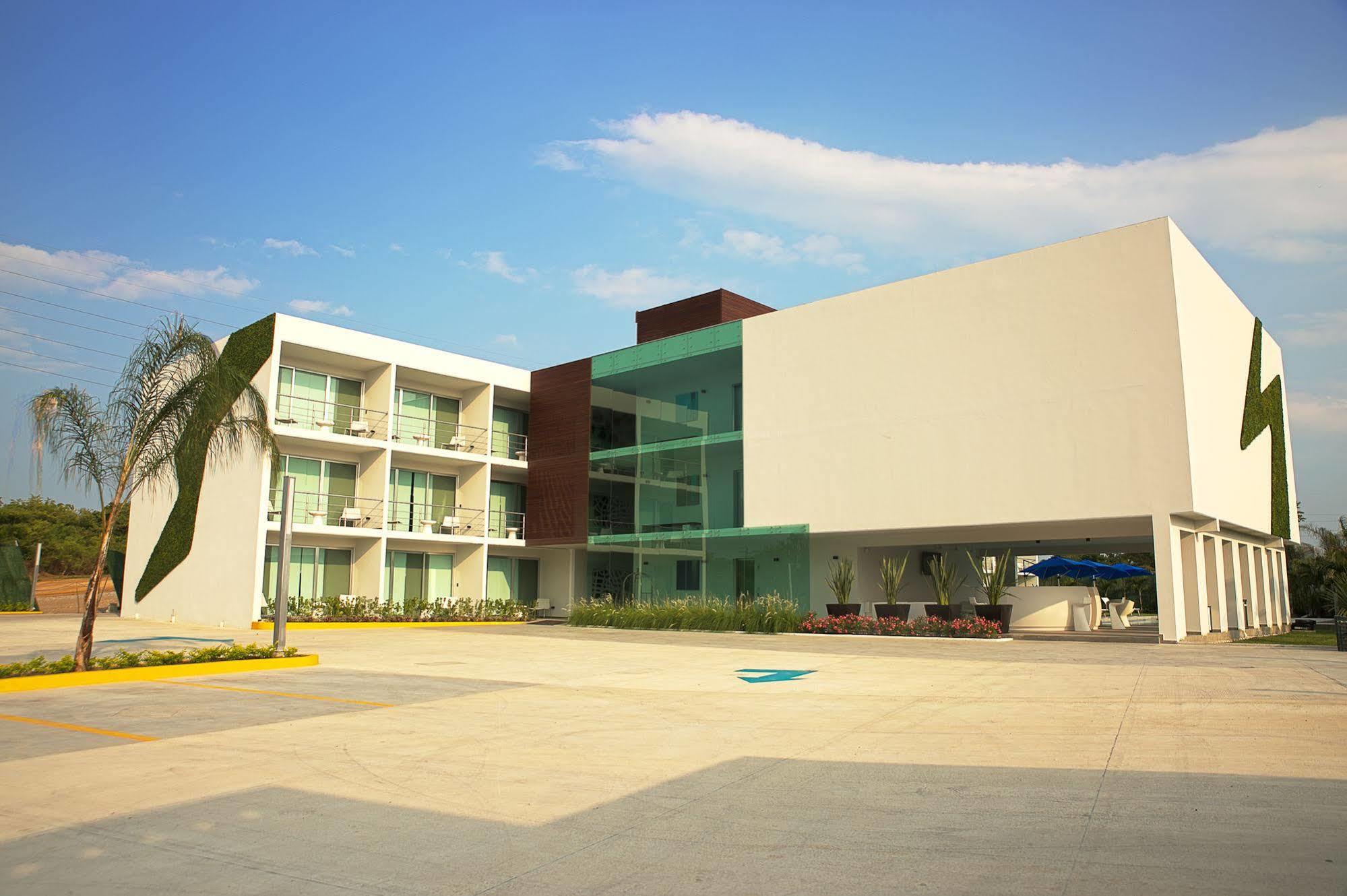Hotel Aqua Spa & Resort Martínez de La Torre Exterior foto